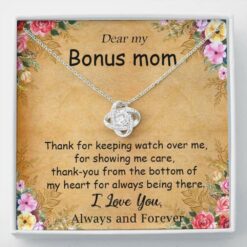 bonus-mom-gift-necklace-mother-s-day-gift-for-other-mom-step-mom-mother-in-law-sq-1627459307.jpg