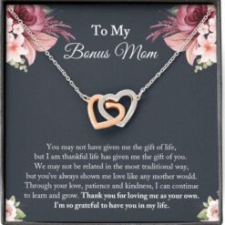 bonus-mom-necklace-gift-for-step-mother-step-mom-other-mom-wedding-gift-ST-1627458517.jpg