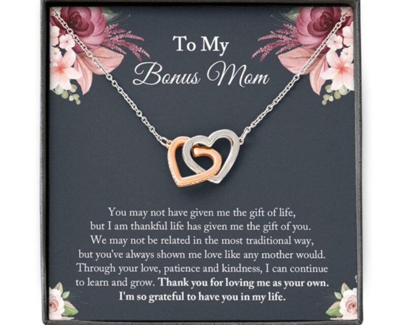 bonus-mom-necklace-gift-for-step-mother-step-mom-other-mom-wedding-gift-ST-1627458517.jpg
