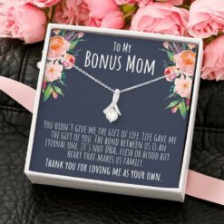 bonus-mom-necklace-gift-for-stepmom-second-mom-mother-in-law-Lt-1627874085.jpg