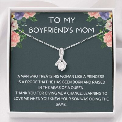 boyfriends-mom-necklace-birthday-gift-for-boyfriends-mom-boyfriend-family-DF-1626971134.jpg