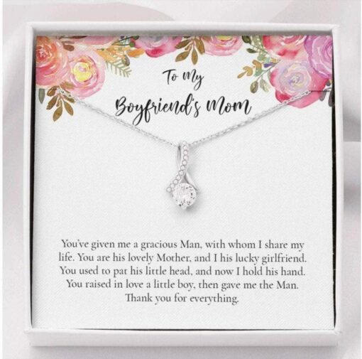 boyfriends-mom-necklace-boyfriend-mom-gift-Hf-1626965822.jpg