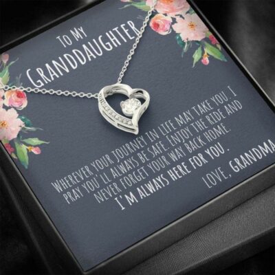 granddaughter-necklace-love-you-to-the-moon-gifts-from-grandma-gramdpa-BR-1627874104.jpg