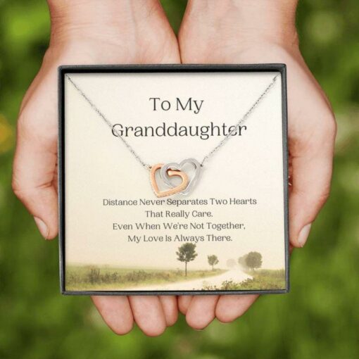 granddaughter-necklace-never-distance-gift-for-great-granddaughter-Yt-1628245042.jpg