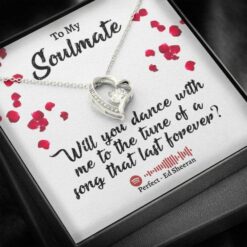 just-because-i-love-you-necklace-gift-for-lovers-girlfriend-soulmate-Ke-1627874256.jpg