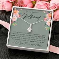 meaningful-necklace-for-girlfriend-cute-gift-for-girlfriend-on-birthday-anniversary-Ia-1627874003.jpg