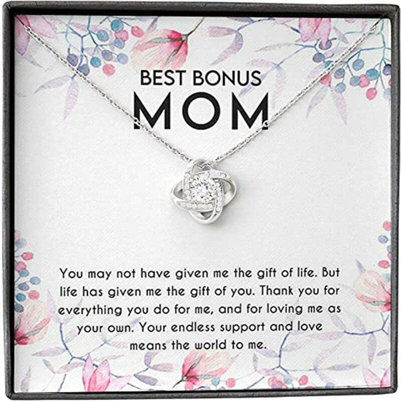 mother-daughter-son-necklace-presents-for-mom-gifts-best-bonus-world-rb-1627115351.jpg