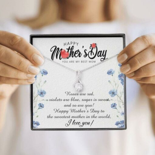 necklace-for-mom-lovely-message-from-daughter-to-mom-on-mothers-day-lz-1627459335.jpg