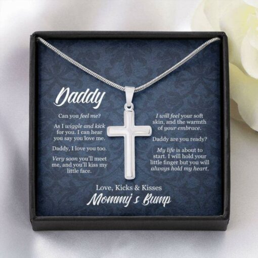 new-dad-necklace-gift-from-baby-bump-daddy-gift-from-bump-dad-to-be-gifts-TI-1629086869.jpg