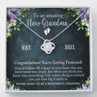 new-grandma-necklace-gift-promoted-to-grandma-pregnancy-reveal-gift-qM-1629087054.jpg