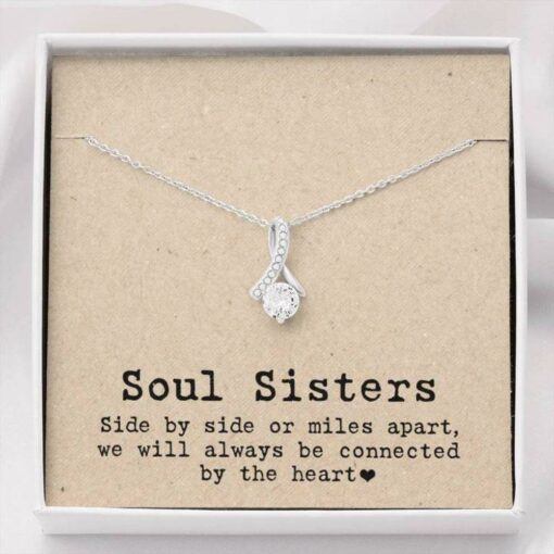 soul-sisters-gift-necklace-we-will-always-be-connected-by-the-heart-kE-1627204473.jpg