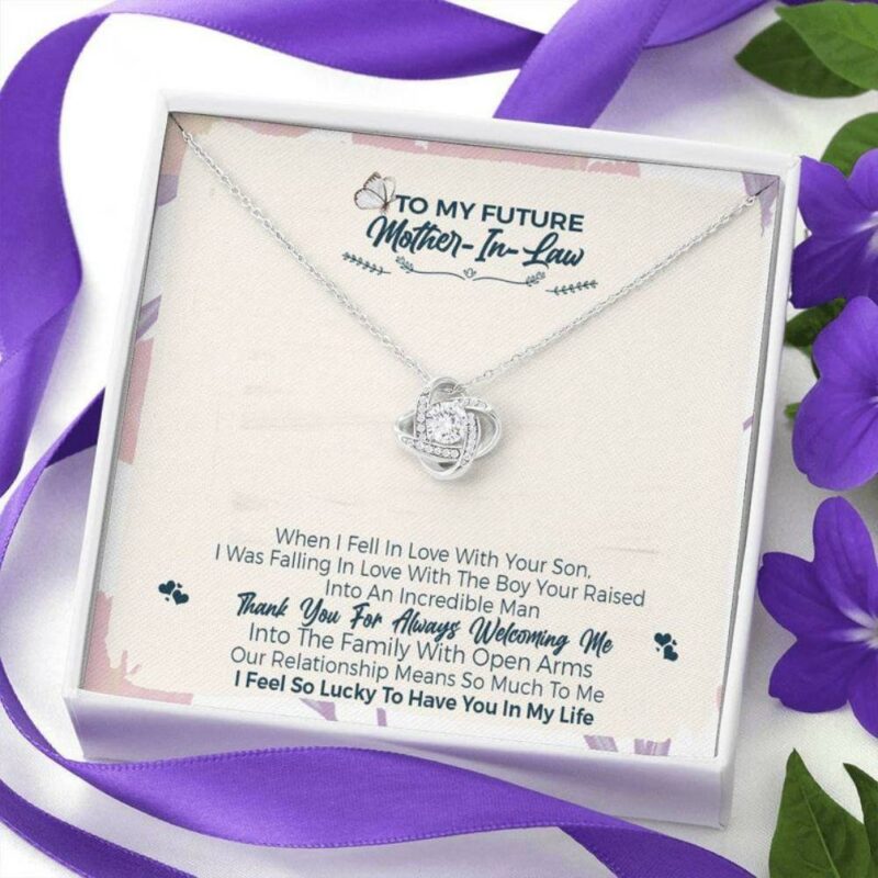 to-my-future-mother-in-law-thank-you-for-welcoming-me-necklace-future-mom-in-law-gift-nR-1627894473.jpg