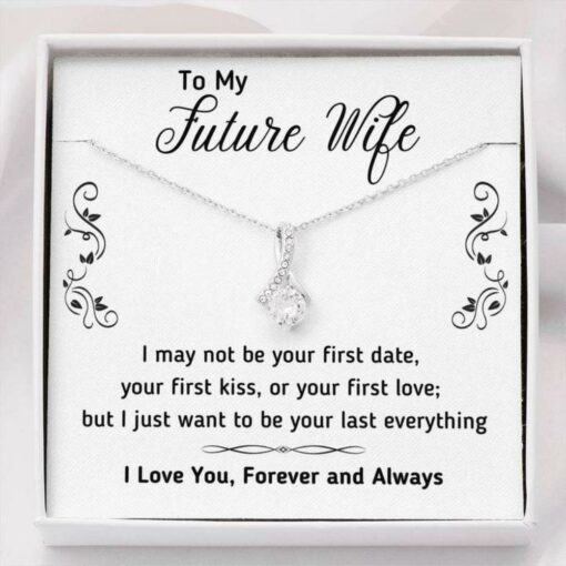 to-my-future-wife-alluring-beauty-necklace-gift-from-boyfriend-wC-1627186169.jpg