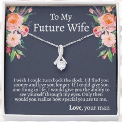 to-my-future-wife-love-you-to-the-moon-necklace-engagement-gift-for-her-Pv-1627873870.jpg