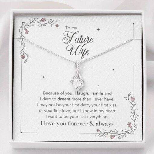 to-my-future-wife-necklace-gift-for-future-wife-girlfriend-soulmate-fiancee-NZ-1629086648.jpg