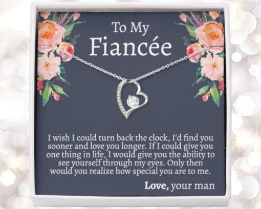 to-my-future-wife-necklace-gift-for-girlfriend-fiance-on-engagement-jK-1627873911.jpg
