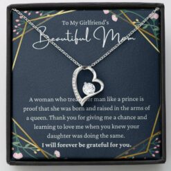 to-my-girlfriend-s-mom-necklace-gift-for-girlfriend-s-mom-girlfriend-family-tE-1629192042.jpg