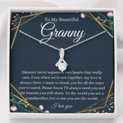 to-my-granny-necklace-gift-for-grandmother-grandma-from-granddaughter-grandson-Zy-1628244062.jpg