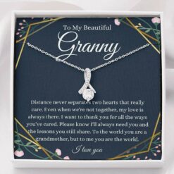 to-my-granny-necklace-grandmother-gift-from-granddaughter-grandson-iV-1627287464.jpg