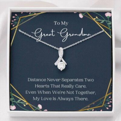 to-my-great-grandma-necklace-gifts-for-grandmother-from-great-grandchildren-nQ-1628244343.jpg