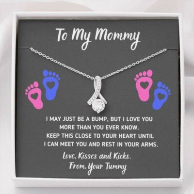 to-my-mommy-heart-feet-alluring-beauty-necklace-gift-for-mom-NM-1627186176.jpg