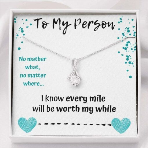 to-my-person-worth-my-while-necklace-gift-for-wife-girlfriend-babe-Zk-1626965989.jpg