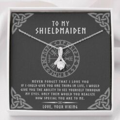 to-my-shieldmaiden-necklace-never-forget-that-i-love-you-gift-for-wife-future-wife-girlfriend-gg-1626853377.jpg