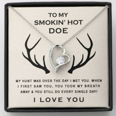 to-my-smokin-hot-doe-hunter-wife-necklace-gift-for-future-wife-fiance-girlfriend-deer-oc-1627204380.jpg