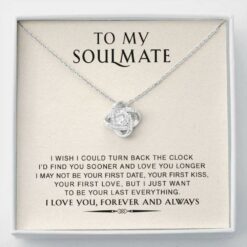 to-my-soulmate-necklace-valentine-gift-for-wife-future-wife-girlfriend-Qr-1627186470.jpg