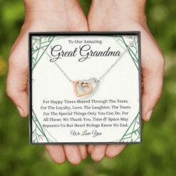 to-our-amazing-great-grandma-necklace-gift-for-grandmother-from-grandchildren-GQ-1628243985.jpg