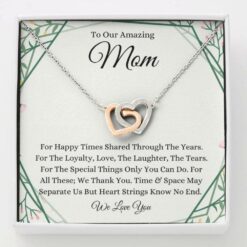 to-our-amazing-mom-necklace-gift-for-mom-from-daughter-son-Dd-1628244021.jpg