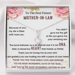 to-the-best-future-mother-in-law-necklace-gift-for-future-mother-in-law-wedding-Zf-1625301325.jpg