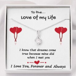 to-the-love-of-my-life-necklace-gift-for-wife-fiance-girlfriend-babe-Ok-1626966010.jpg