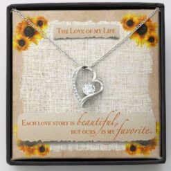 to-the-love-of-my-life-sunflower-necklace-gift-JB-1627030974.jpg