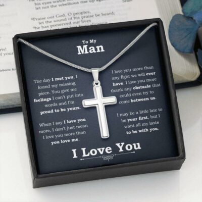 valentines-necklace-gift-for-him-thoughtful-gifts-for-boyfriend-boyfriend-anniversary-ZE-1628148319.jpg