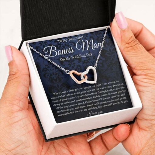 to-bonus-mom-on-my-wedding-day-necklace-gift-for-stepmother-of-the-bride-from-stepdaughter-Ij-1629553559.jpg