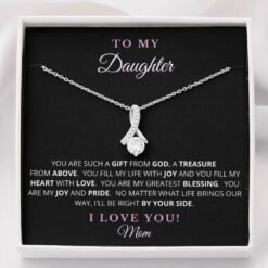to-my-daughter-necklace-graduation-gift-for-daughter-from-mom-oa-1630589731.jpg