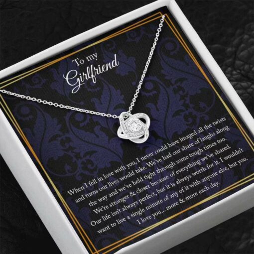 to-my-girlfriend-gift-necklace-necklace-for-girlfriend-gift-for-her-anniversary-gift-Yu-1629970555.jpg