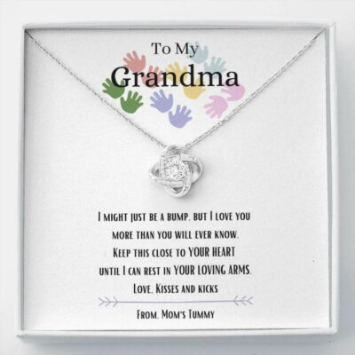 to-my-grandma-necklace-i-love-you-new-grandma-gift-gifts-for-expectant-grandmother-cF-1630403637.jpg