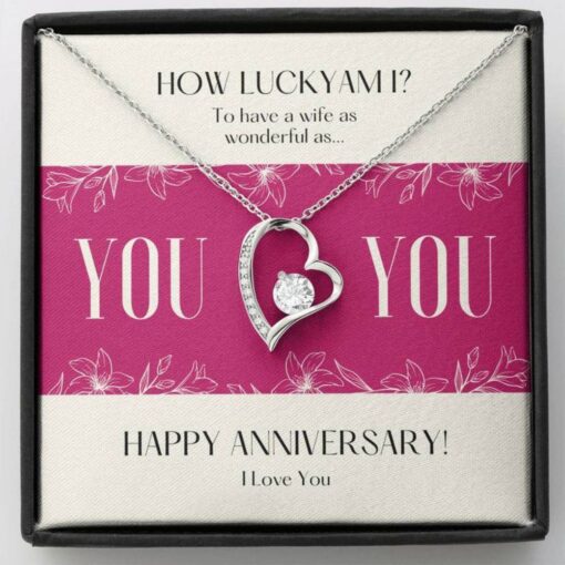 to-wife-necklace-gift-lucky-me-happy-anniversary-sparkling-heart-necklace-zz-1629970661.jpg