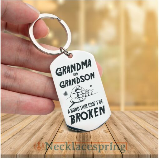 custom-photo-keychain-a-bond-that-can-t-be-broken-family-personalized-engraved-metal-keychain-zK-1688180723.jpg