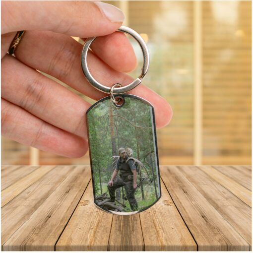 custom-photo-keychain-best-buckin-grandpa-ever-hunter-personalized-engraved-metal-keychain-LZ-1688179923.jpg