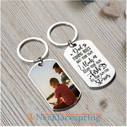 custom-photo-keychain-dad-s-fishing-rules-fishing-outdoor-personalized-engraved-metal-keychain-wf-1688179773.jpg